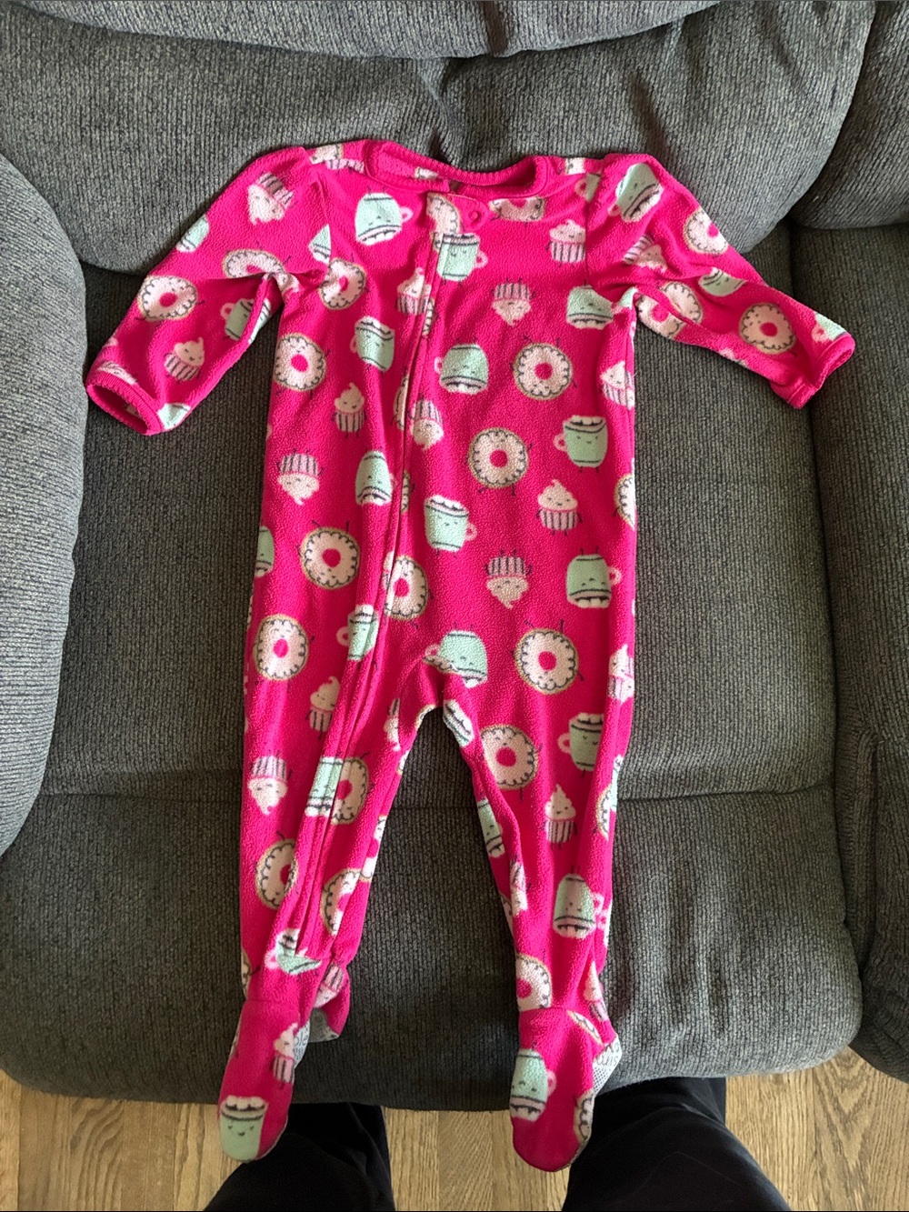 ☀️12M Fleece Sweet Treat Onesie☀️
